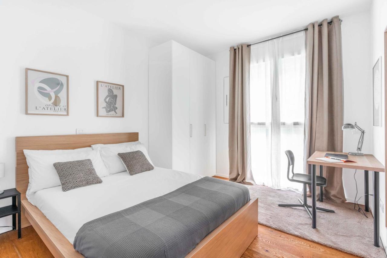 Ferienwohnung Modern With Terrace & Garage By Ndp Rent Mailand Exterior foto
