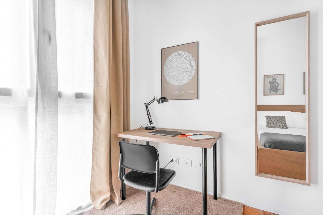 Ferienwohnung Modern With Terrace & Garage By Ndp Rent Mailand Exterior foto